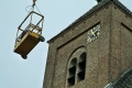 Raalte Plaskerk : de wijzerplaten zitten weer op hun plaatsen